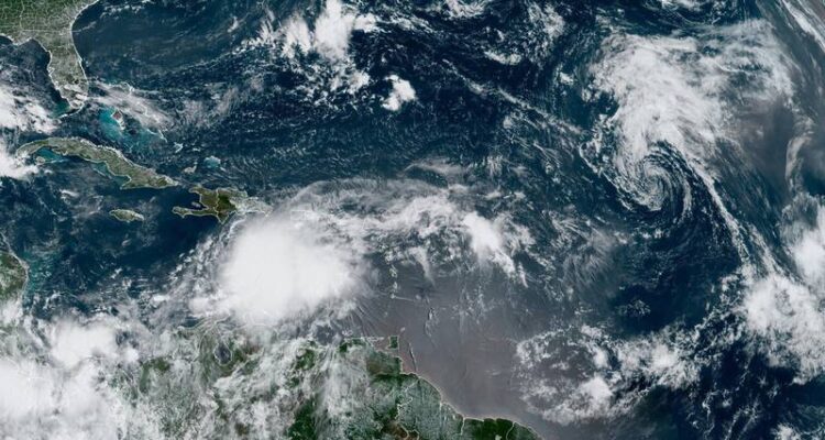 Haití se prepara para el paso de la tormenta Franklin 1 franki
