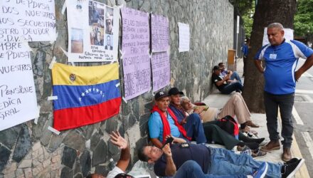 Jubilados de PDVSA hacen huelga de hambre Mairet Chourio 3