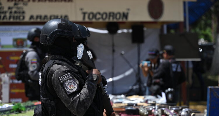 Investigan a 50 militares por los hechos de Tocorón 1 Carcel Tocoron