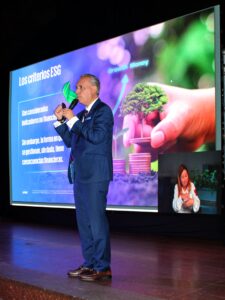 Alianza Social de VenAmCham presentó un espacio para fomentar la sostenibilidad con su Simposio RSE 2023 2 IMG 0020
