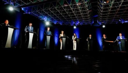 Opsicion debate