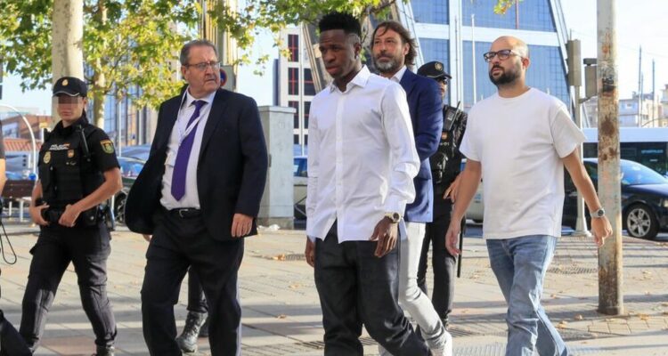 Vinícius aseguró ante el juez que sufrió insultos racistas en Mestalla 1 Viniciusjr