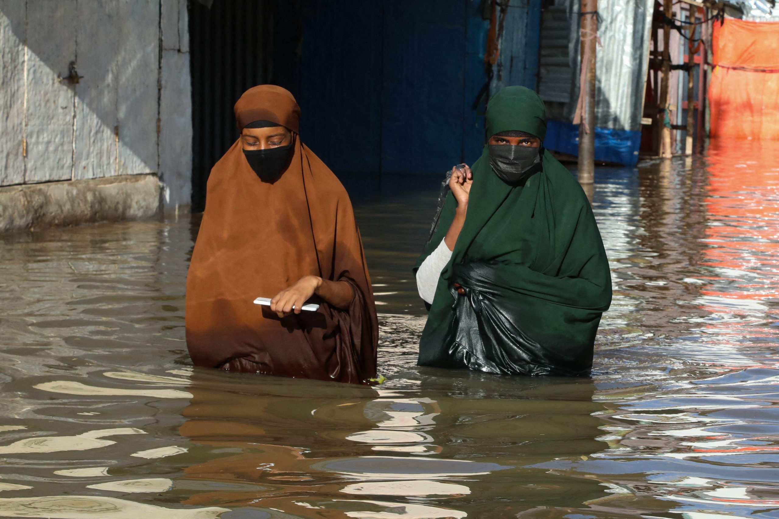 50 Muertos Y 700.000 Desplazados Por Inundaciones En Somalia - Qué Pasa