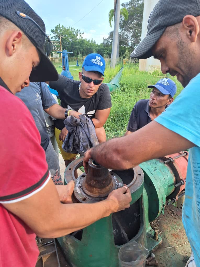 Hidrolago reparó motor en San Isidro y realizó la limpieza de colectores en Maracaibo 4 WhatsApp Image 2023 11 01 at 1.59.53 PM