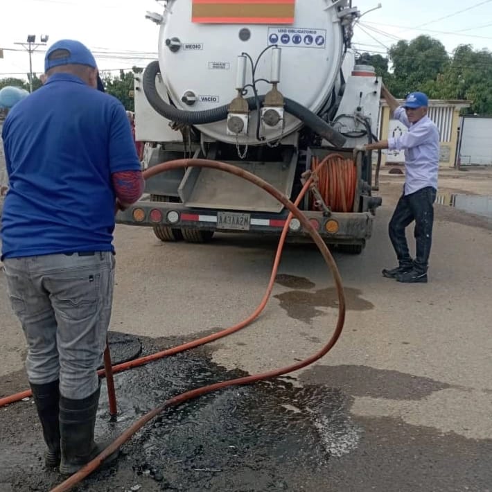 Hidrolago reparó motor en San Isidro y realizó la limpieza de colectores en Maracaibo 3 WhatsApp Image 2023 11 01 at 1.59.54 PM 1
