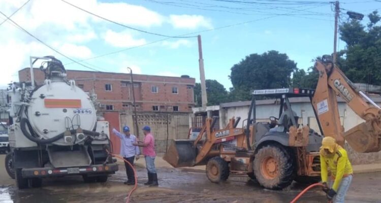 Hidrolago reparó motor en San Isidro y realizó la limpieza de colectores en Maracaibo 1 WhatsApp Image 2023 11 01 at 1.59.54 PM 2