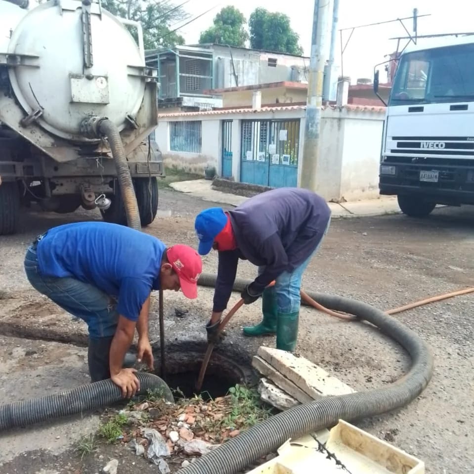 Hidrolago reparó motor en San Isidro y realizó la limpieza de colectores en Maracaibo 2 WhatsApp Image 2023 11 01 at 1.59.54 PM