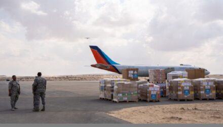 ayuda humanitaria de forma aerea por la ue 136995