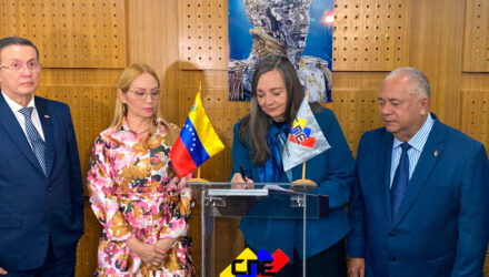 cne sostiene encuentro con representantes de ad y centro carter 13848