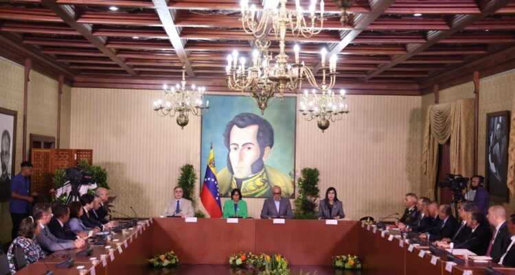 Instalaron Alta Comisión Nacional para la Defensa y Recuperación de la Guayana Esequiba 1 Comision para la Defensa del Esequibo