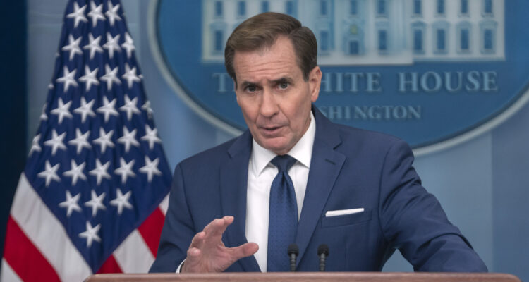 Estados Unidos anunció que estudia medidas contra Venezuela 1 Kirby