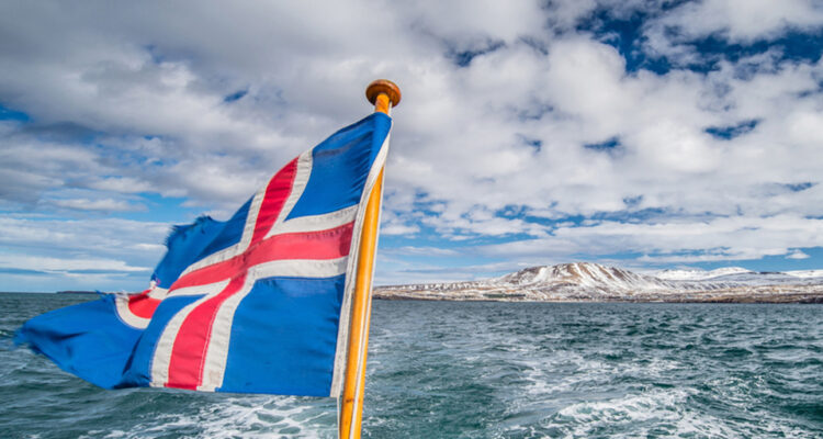 Venezolanos retornan de Islandia