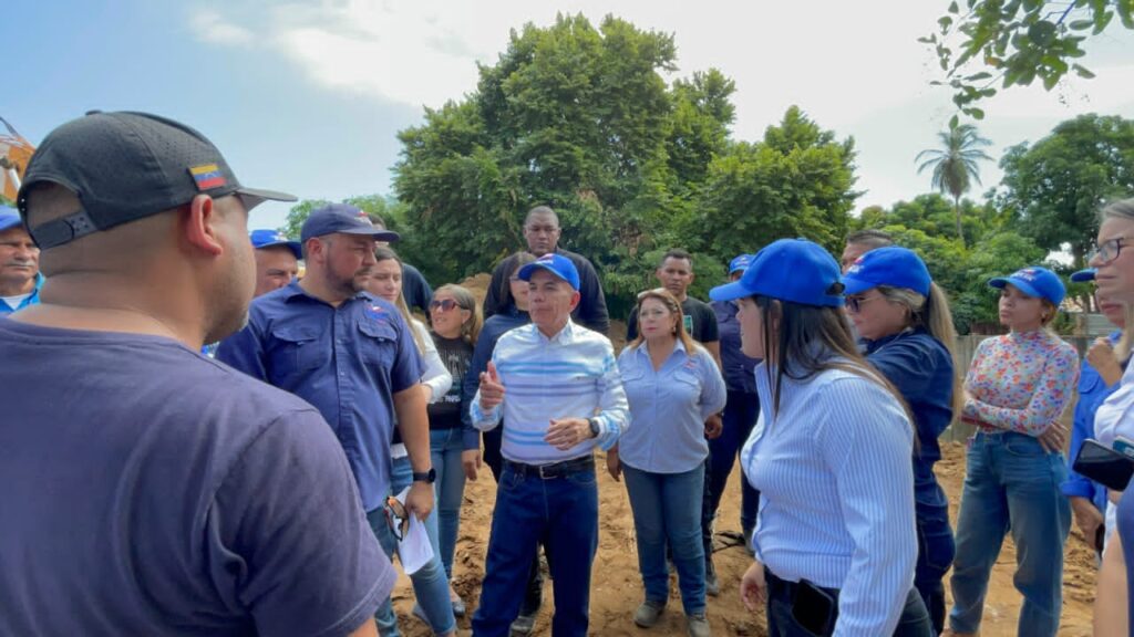 A 30 días del fin de año Rosales apuntala su Plan de Atención Inmediata a comunidades del Zulia 3 WhatsApp Image 2023 12 01 at 4.46.10 PM 1
