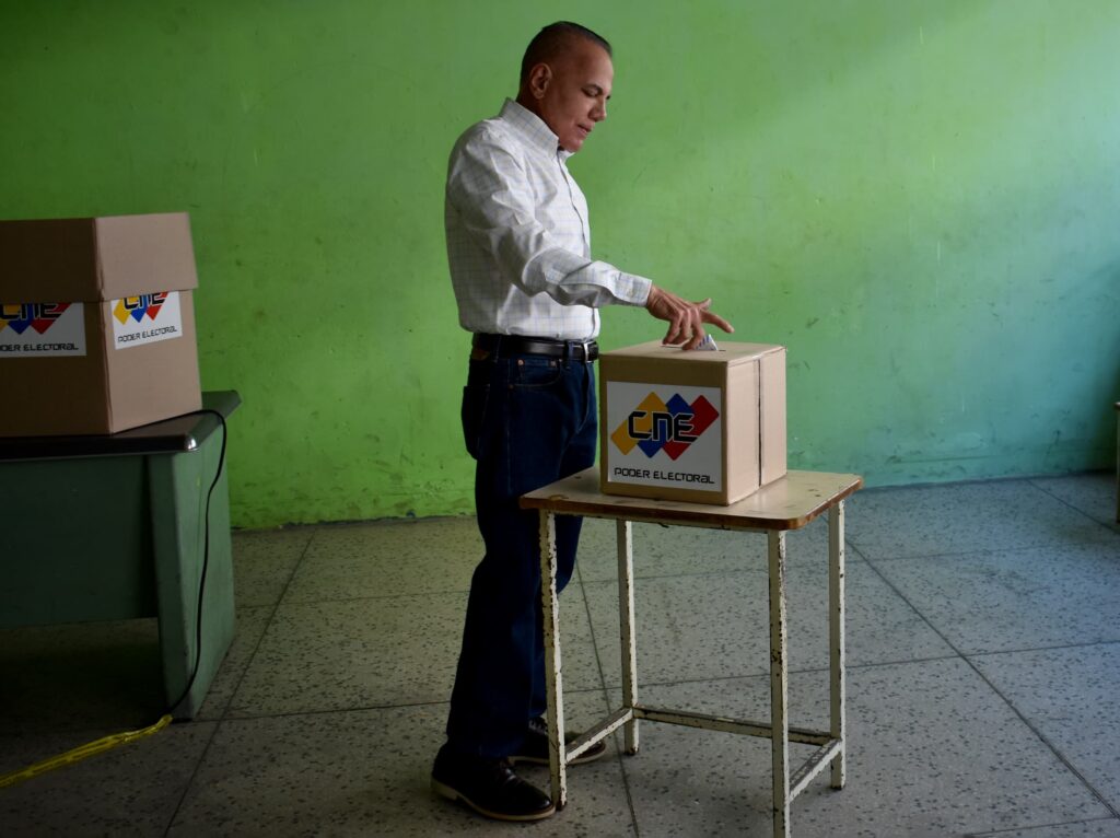 Gobernador Rosales: Hoy participamos en este referendum siguiendo el mandato de la Plataforma Unitaria, analizando y opinando sobre sus preguntas 2 WhatsApp Image 2023 12 03 at 3.34.10 PM 3