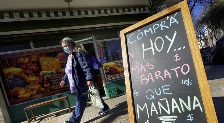 Ya no es Venezuela: Argentina es el país que posee la inflación más alta del mundo 1 Argentina