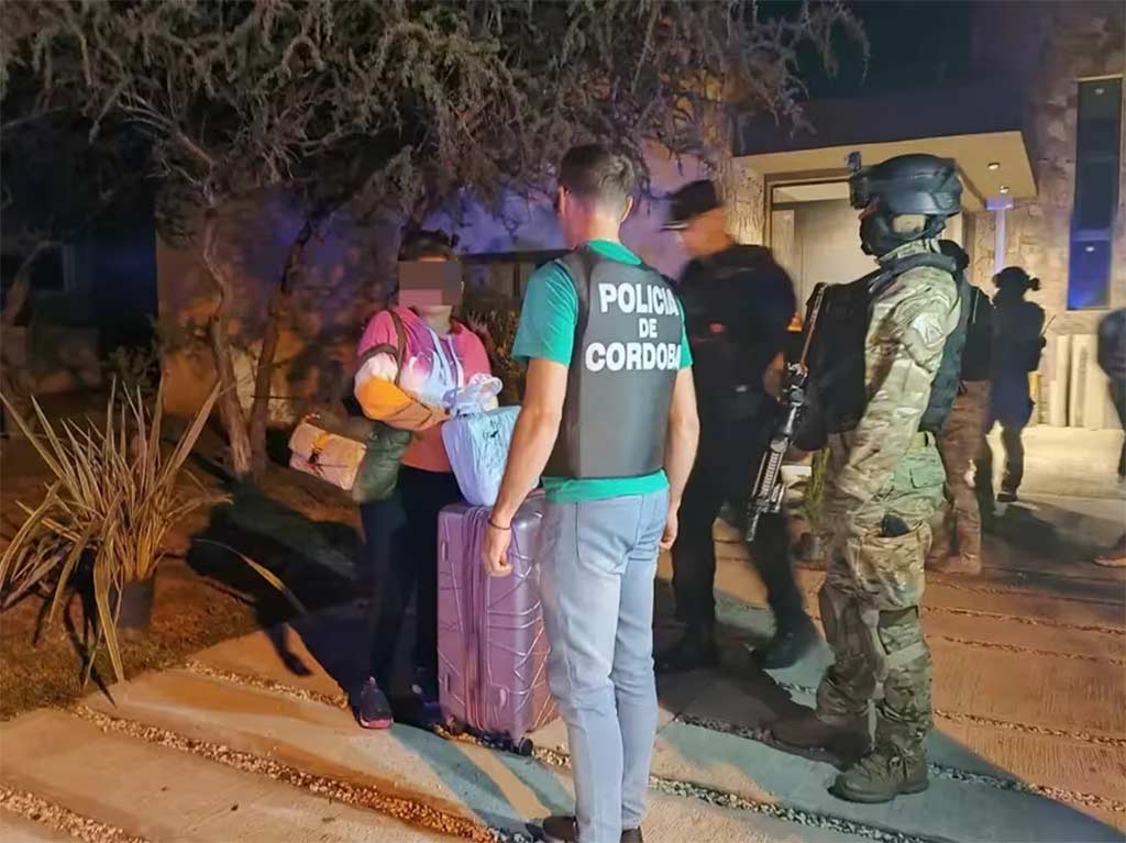 Detuvieron en Argentina a familiares del narcotraficante «Fito» 2 Argentina Detencion Familiares de Adolfo Macias Fito