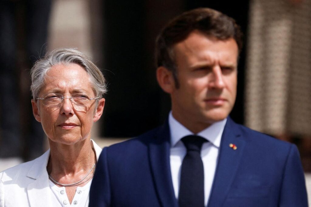 Renunció la primera ministra de Francia Élisabeth Borne 2 Bornes Macron
