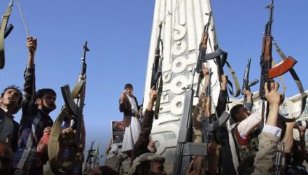 Estados Unidos y Reino Unido lanzan un ataque militar contra los rebeldes huties en Yemen en una expansion de la guerra en Medio Oriente f4ce1f39