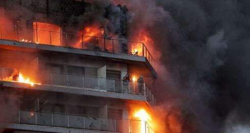 Incendio en Velencia Espana