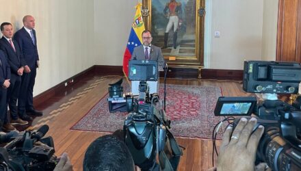 canciller ivan gil
