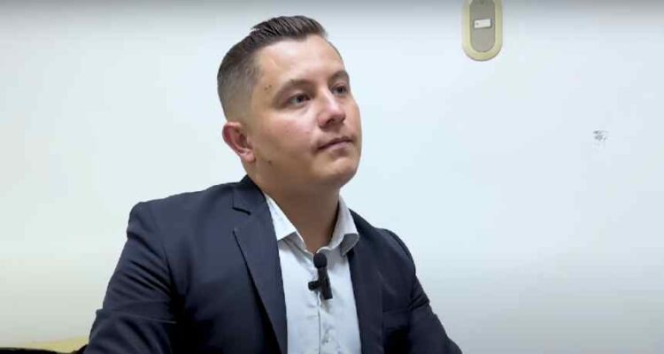 Precandidato presidencial Seir Contreras: «Me define la verdad, el amor a Dios y la palabra familia» 1 imageseircontreras72723
