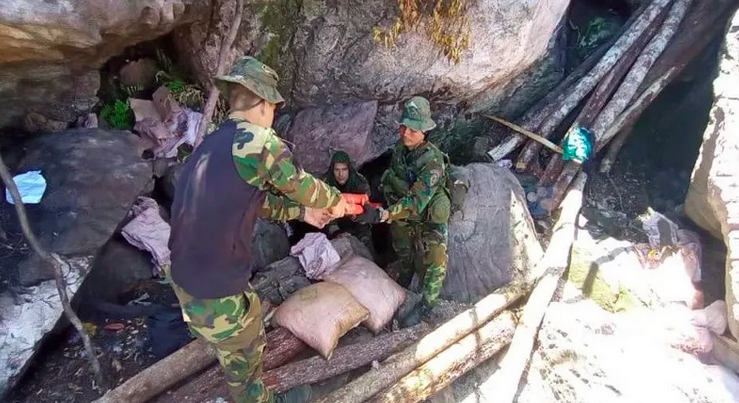 FANB destruyó minas ilegales en el estado Amazonas 2 minas