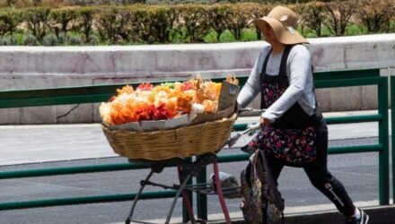 vendedoras mujeres empleadas cuartoscuro 1024x529 1