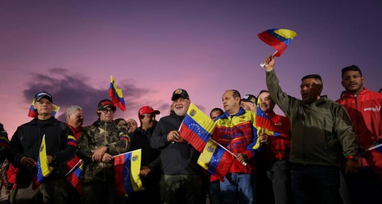 Oficialismo tomó el distribuidor Altamira para celebrar la fallida Operación Libertad 1 Oficialismo