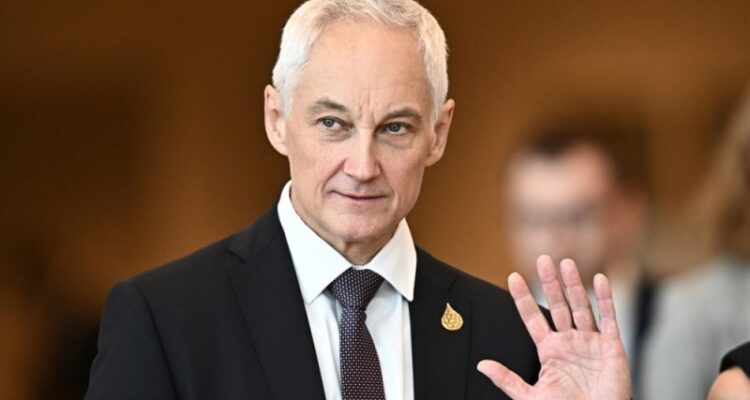 Putin nombró a un economista civil como nuevo ministro de Defensa 1 Putin