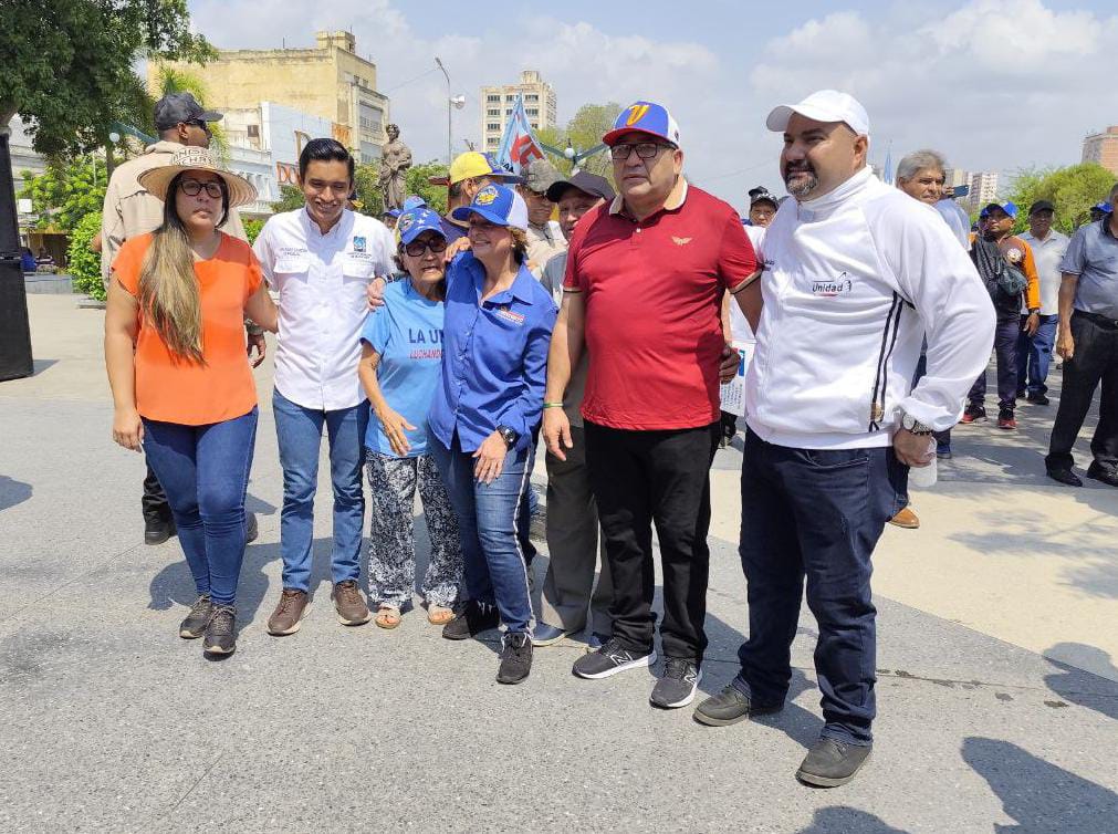 Legisladores zulianos acompañaron a trabajadores en la marcha del primero de mayo 2 WhatsApp Image 2024 05 01 at 1.39.38 PM