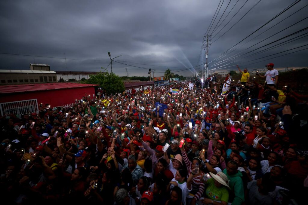 Cabello encabezó movilización oficialista en Maracaibo 3 Zulia. Diosdado Cabello 6