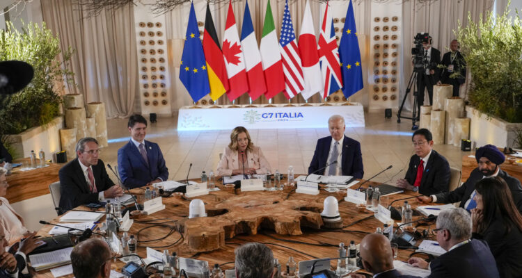 G7 migración