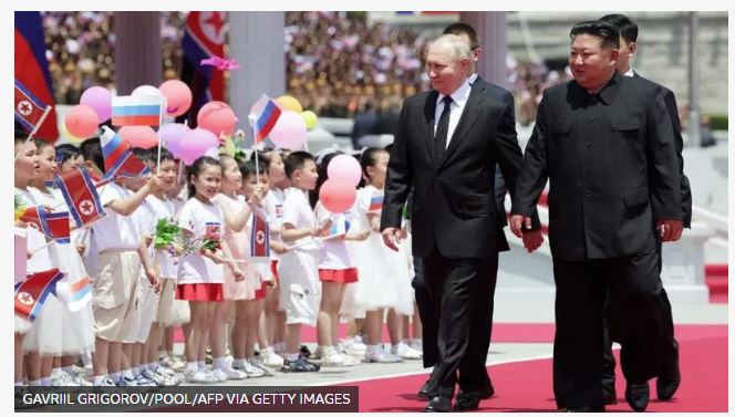 Putin y Kim: las imágenes del rimbombante recibimiento del líder de Corea del Norte al presidente de Rusia 3 Putin Kim