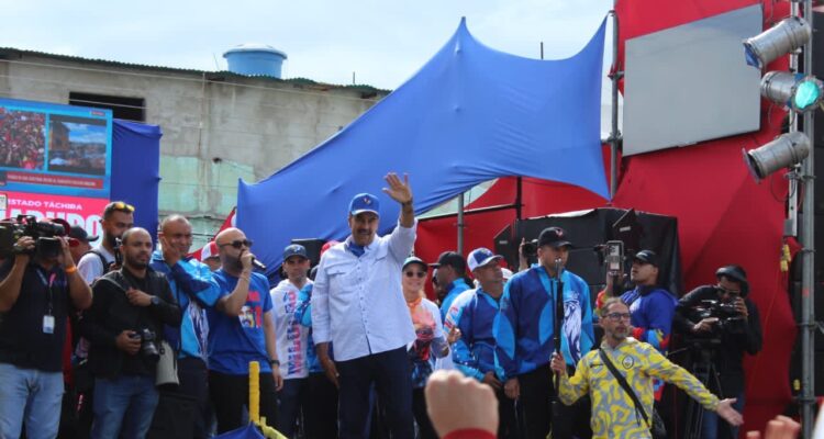Presidente Maduro realizó sus cierres de campaña en Táchira y Mérida 1 Maduro