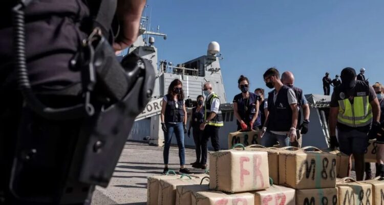 Cayó banda de narcoveleros en España: Incautaron 1.500 kilos de droga 1 Droga