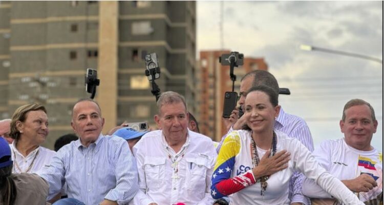 Machado, Rosales, González