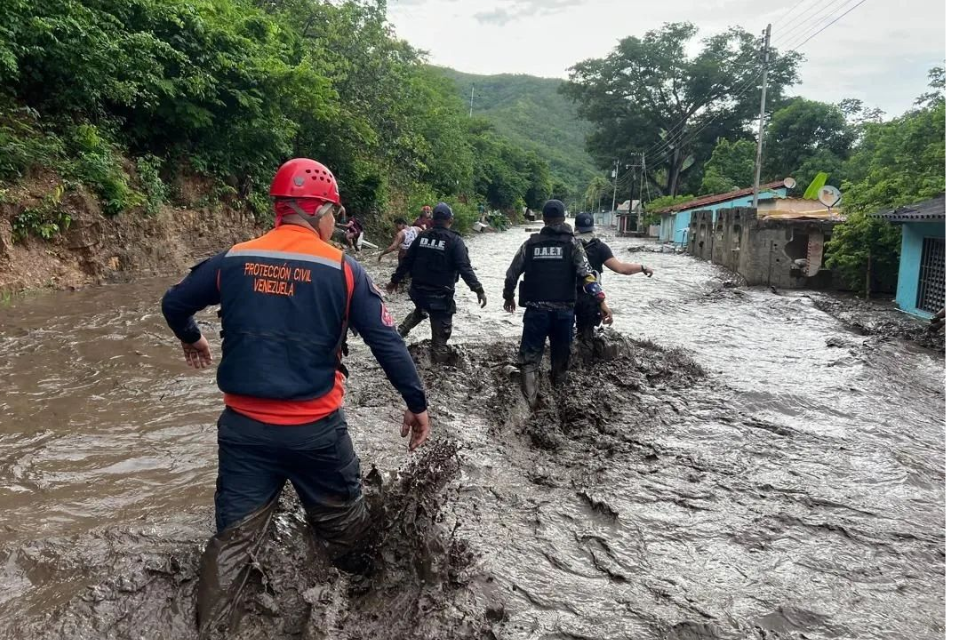 Presidente Maduro confirmó tres muertos y cuatro desaparecidos en Cumanacoa 4 PC en Sucre