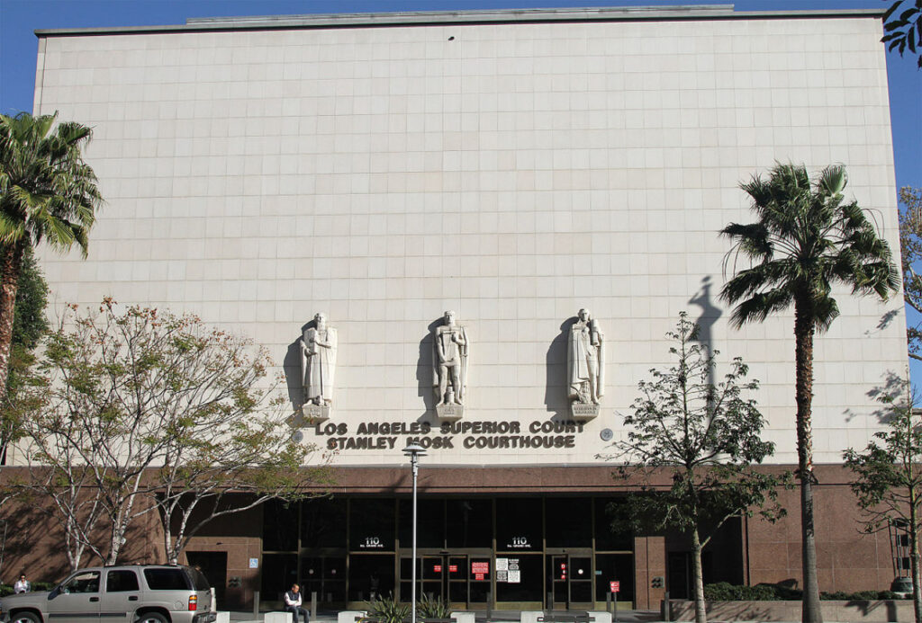 Tribunal 