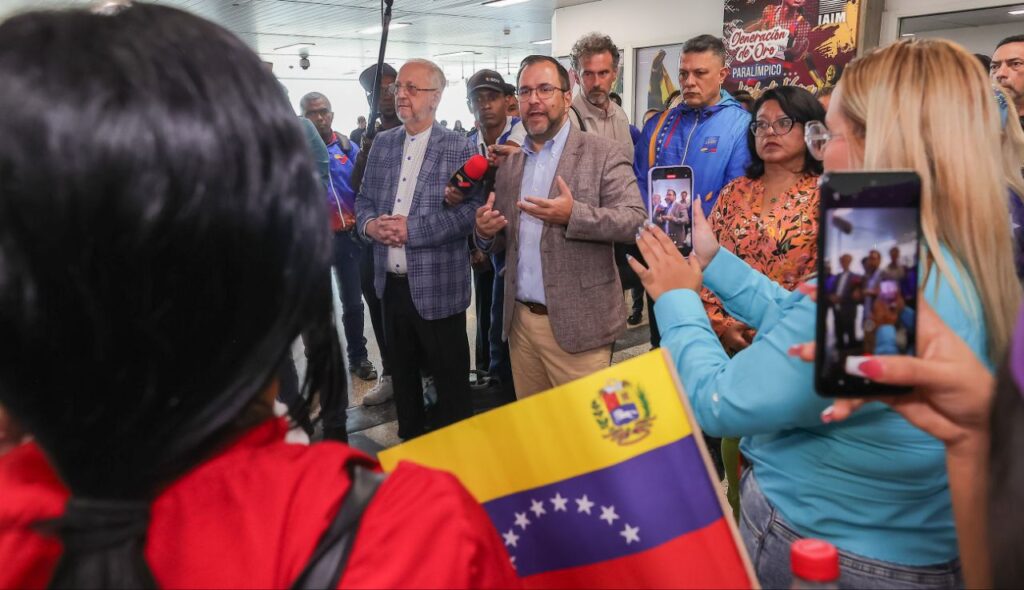 Venezuela recibió primer vuelo de la Gran Misión Vuelta a la Patria 3 WhatsApp Image 2024 07 16 at 2.19.34 PM