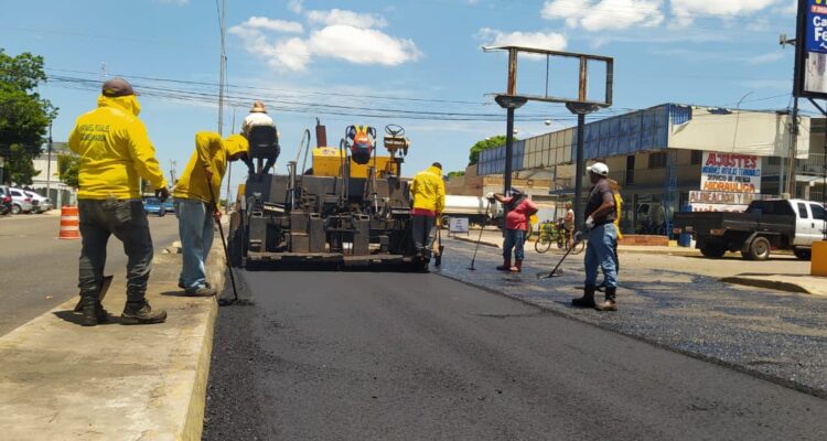 Gobernación del Zulia continúa con asfaltado en el sector Sierra Maestra del municipio San Francisco 1 Asfaltado