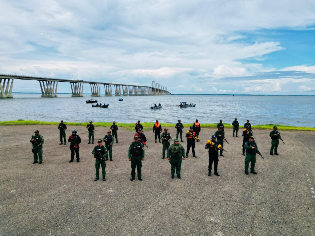 ¡Sin tregua al hampa! Organismos de Seguridad efectúan intenso despliegue vía terrestres y lacustre en el estado Zulia 3 WhatsApp Image 2024 08 26 at 10.58.53 AM 1