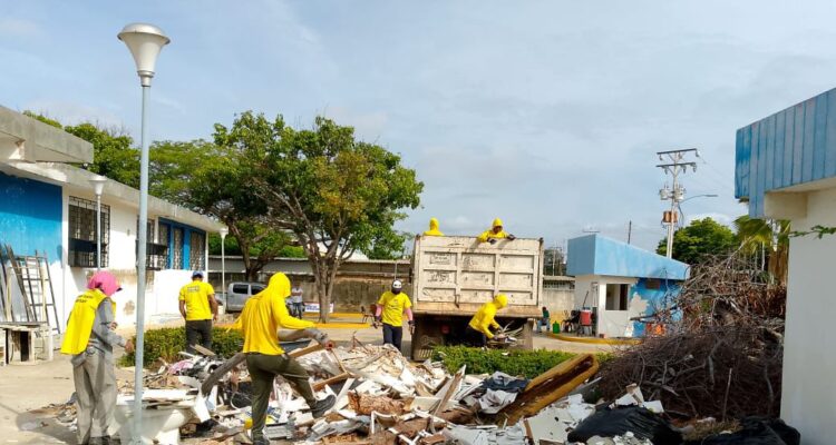 Gobernación del Zulia ejecuta jornada general de limpieza en Maracaibo 1 Gobernación