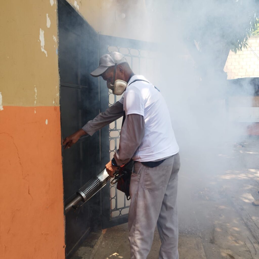 Gobernación del Zulia fortalece acciones de prevención de la Malaria en el estado 2 WhatsApp Image 2024 08 28 at 3.20.23 PM