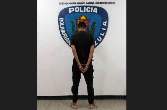 Detuvieron A Un Hombre Por Entrar Desnudo Al Dormitorio De Su Prima