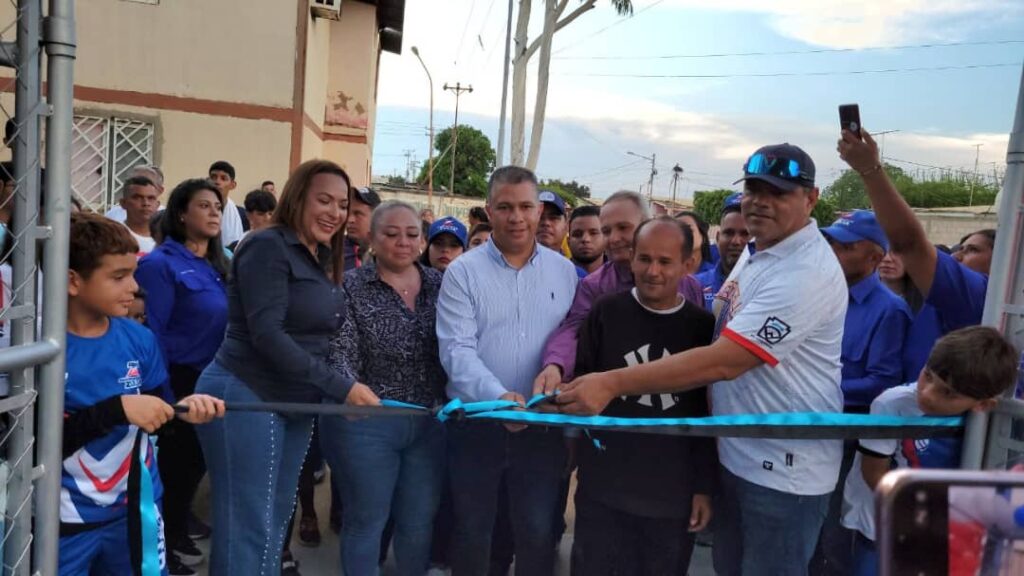 Gobernación del Zulia inauguró espacios deportivos y culturales en el municipio Santa Rita 4 WhatsApp Image 2024 09 03 at 2.48.40 PM 3