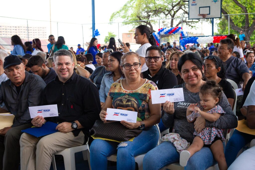 Más de mil familias se benefician de los créditos otorgados por la Gobernación del Zulia 2 WhatsApp Image 2024 09 03 at 6.11.42 PM