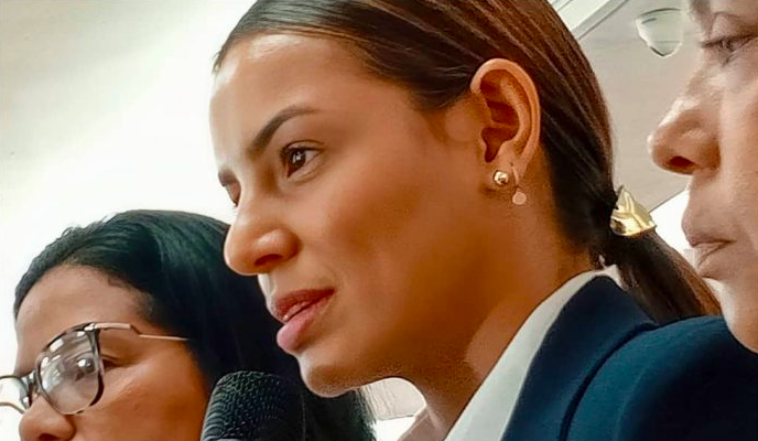 Esposa del alcalde marabino informó que fue trasladado a Caracas junto con los otros detenidos: «Van 117 horas sin verlo» 1 alcalde
