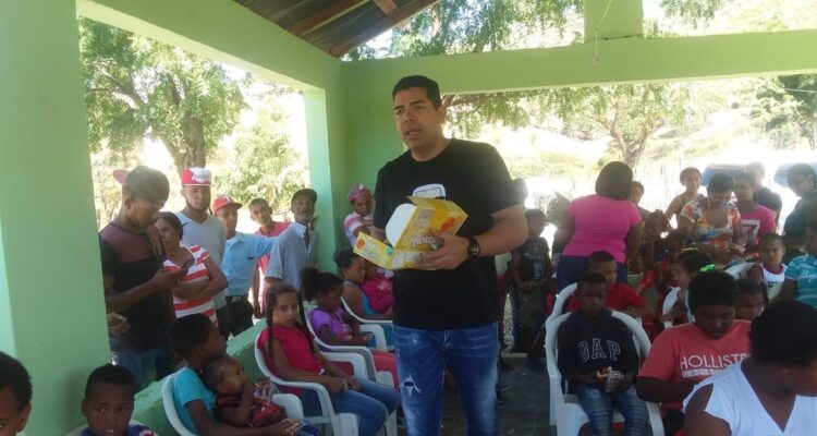 Eduardo Andrés Massanet Martínez asume un compromiso social en la República Dominicana 1 Eduardo Andres Massanet Martinez