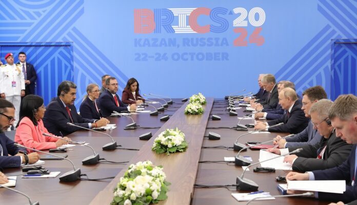 La República Bolivariana de Venezuela contó con el apoyo de Rusia, que ejerce la presidencia pro témpore del bloque de los BRICS 1 Delcy