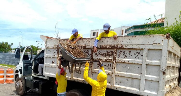 Gobernación de Zulia continúa con los operativos de saneamiento en Maracaibo 1 Gobernación